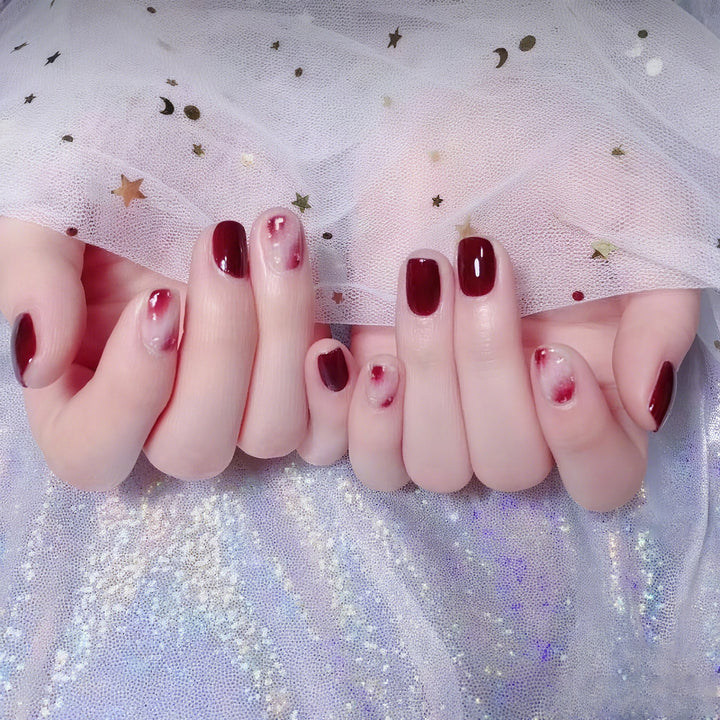 High-gloss artificial nails with rose effect Stornfield