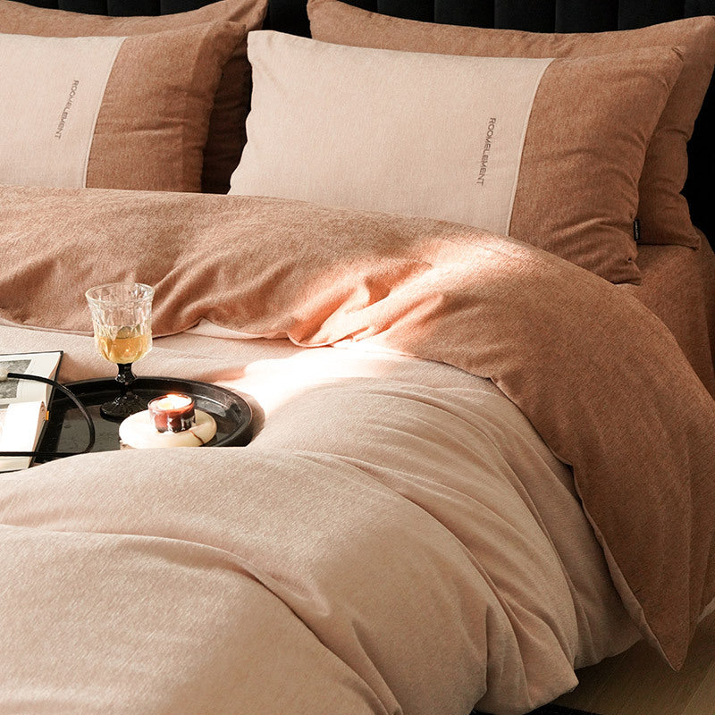 High-quality reversible duvet cover set made of cotton blend with velvet finish and concealed zipper