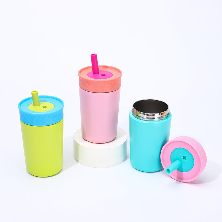 Women insulated coffee cup with integrated straw Stornfield
