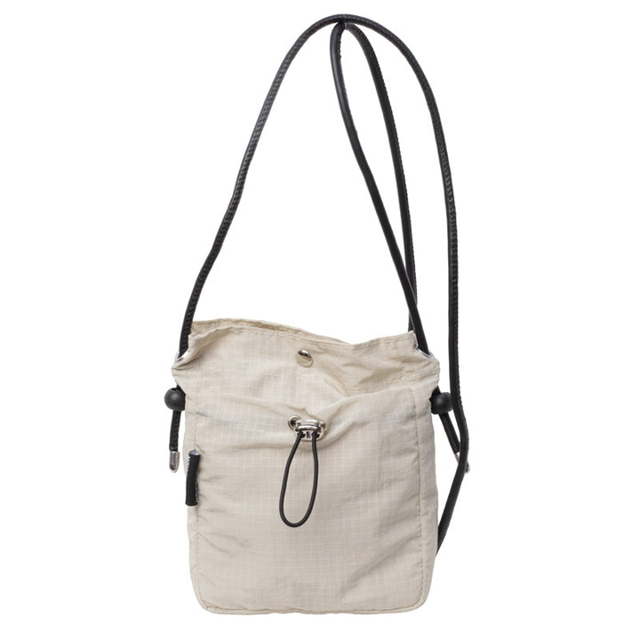 Practical shoulder bag with adjustable carrying system Stornfield