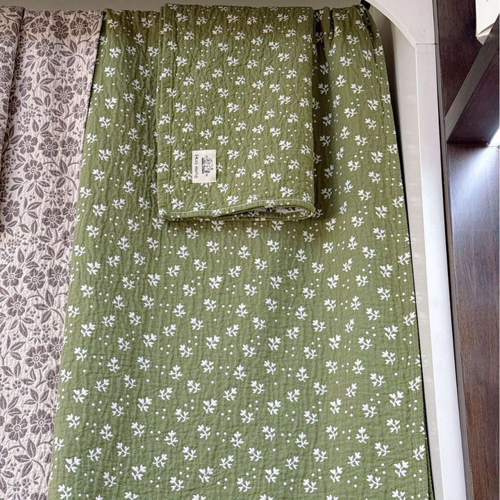 Ladies cuddly blanket with cute horse motif Stornfield