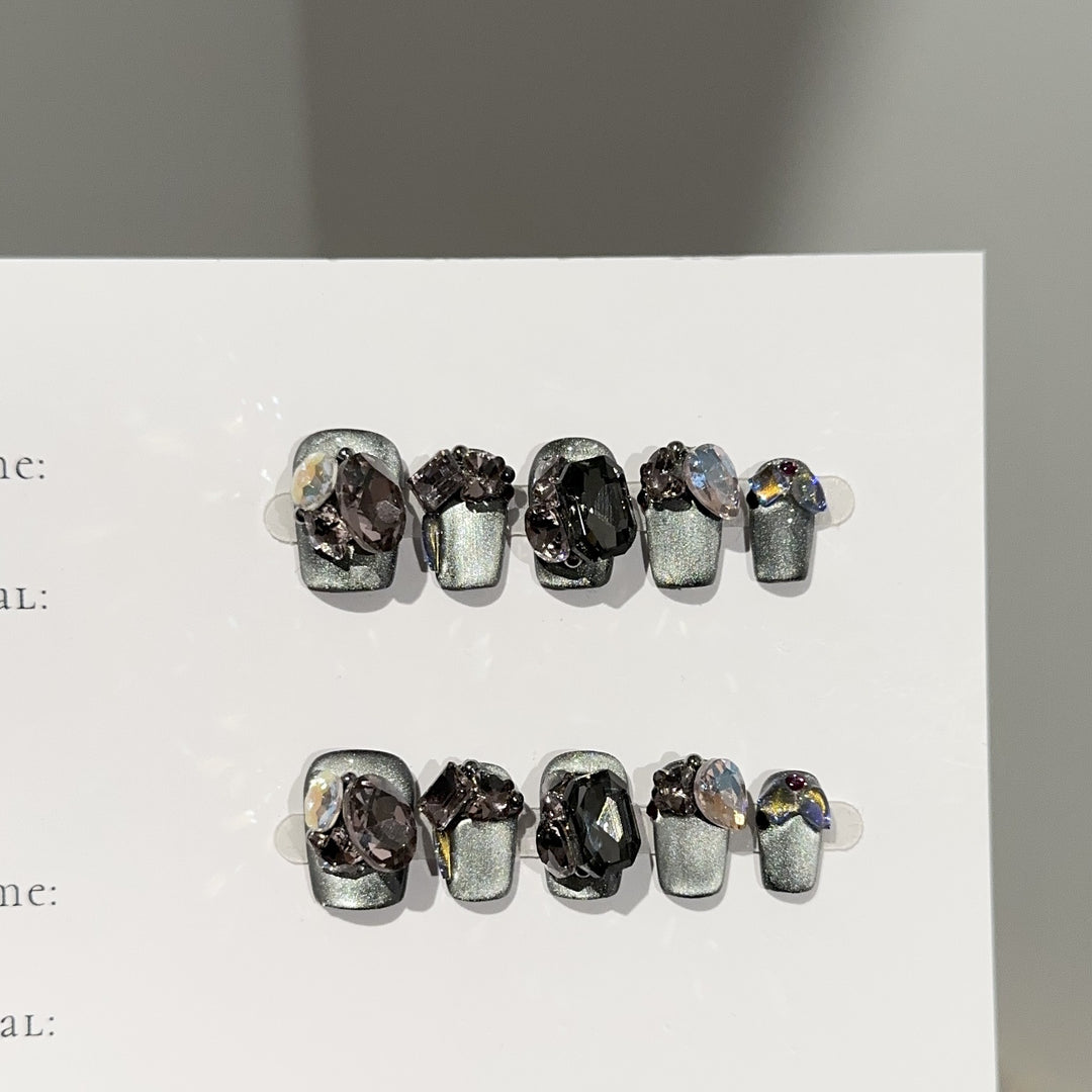 Glamorous Gemstone-Embellished Press-On Nail Set