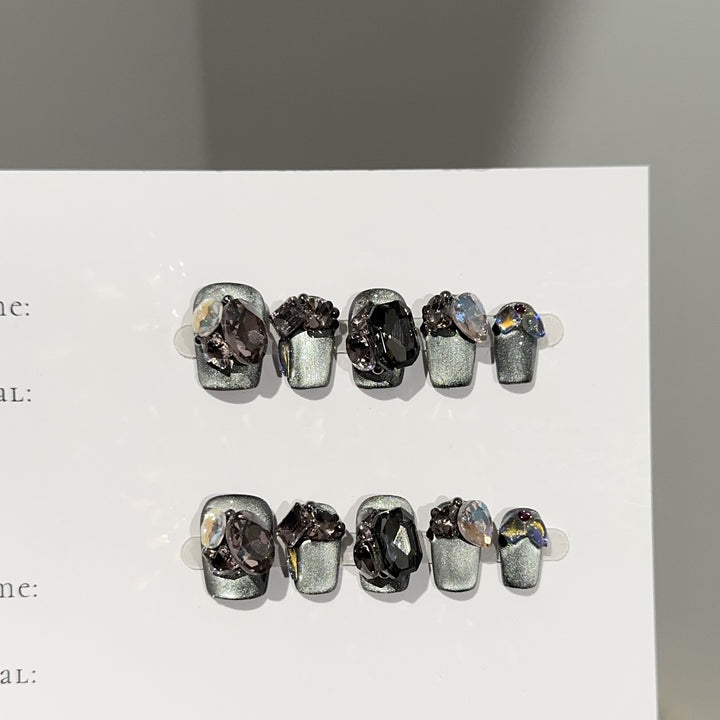 Glamorous Gemstone-Embellished Press-On Nail Set