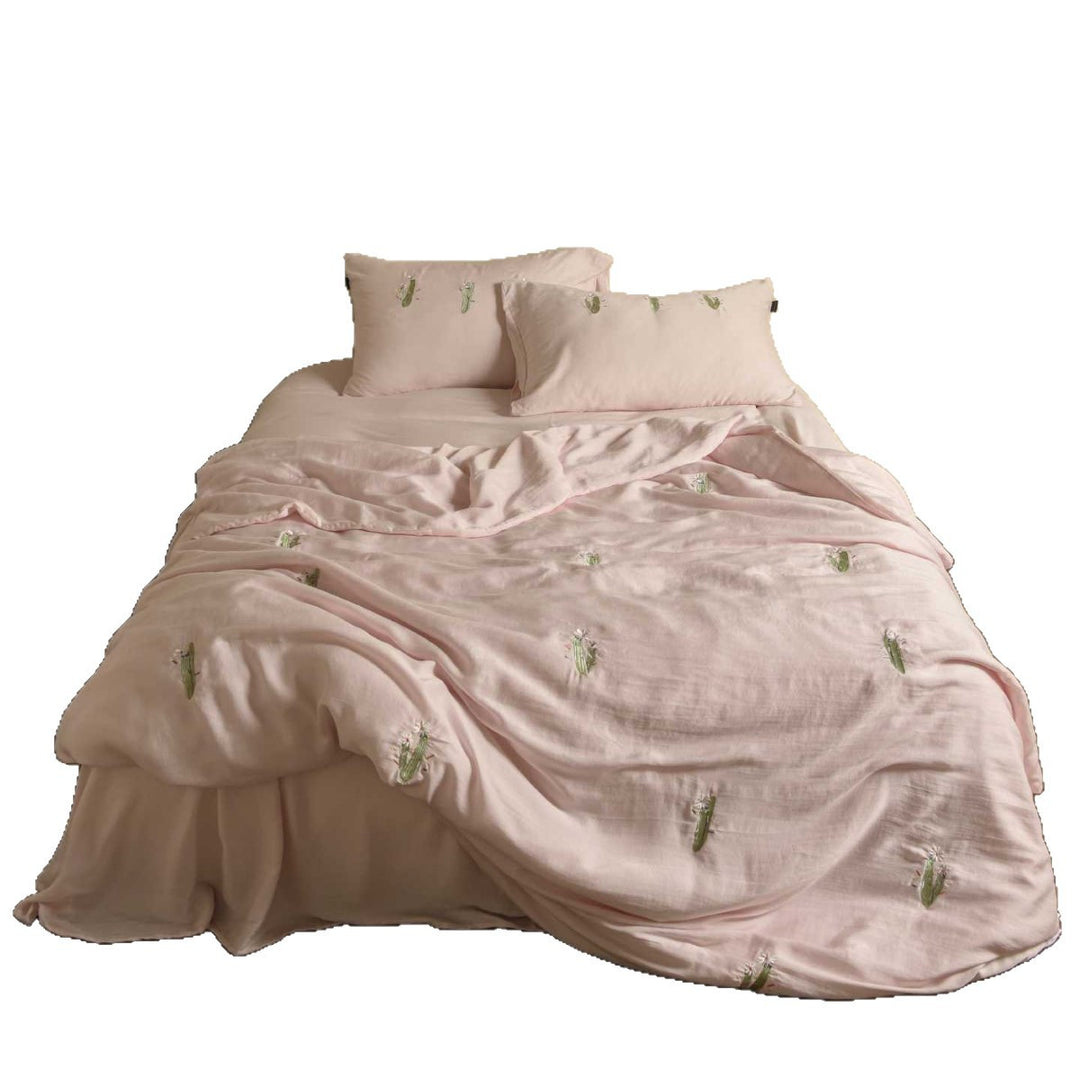Embroidered cotton gauze bedding set with delicate cactus embroideries