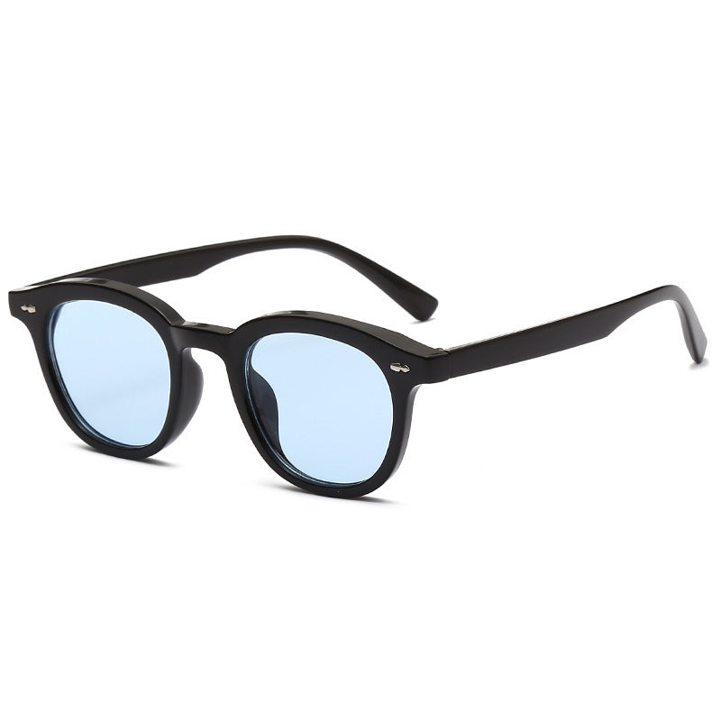 Ladies stylish sunglasses with classic retro design Stornfield