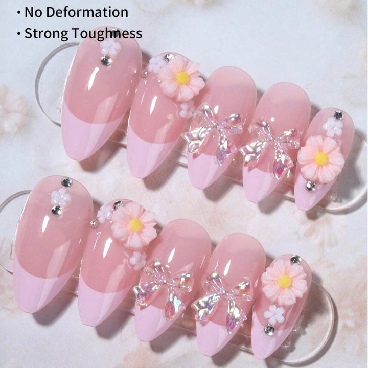 Nail art set with elegant 3D flower and glitter decorations Stornfield