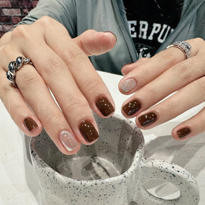 Elegant and creative nail art Stornfield