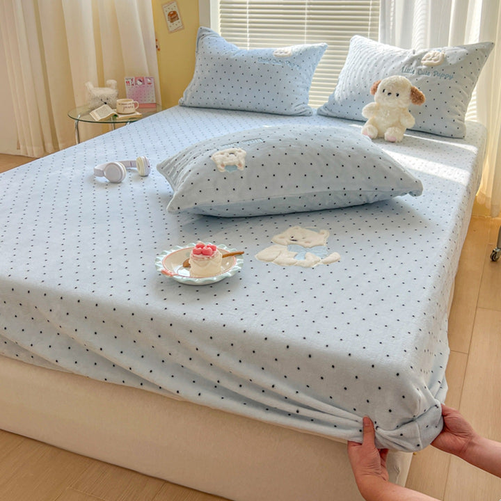 Plush Fitted Sheet and Pillowcase Set with Embroidered Kitten Plush Microfleece