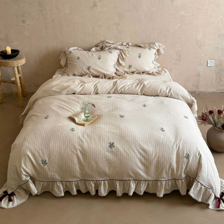 Ruffled Embroidered Cotton-Linen Duvet Cover Set with Pillow Shams and Decorative Bow Hem