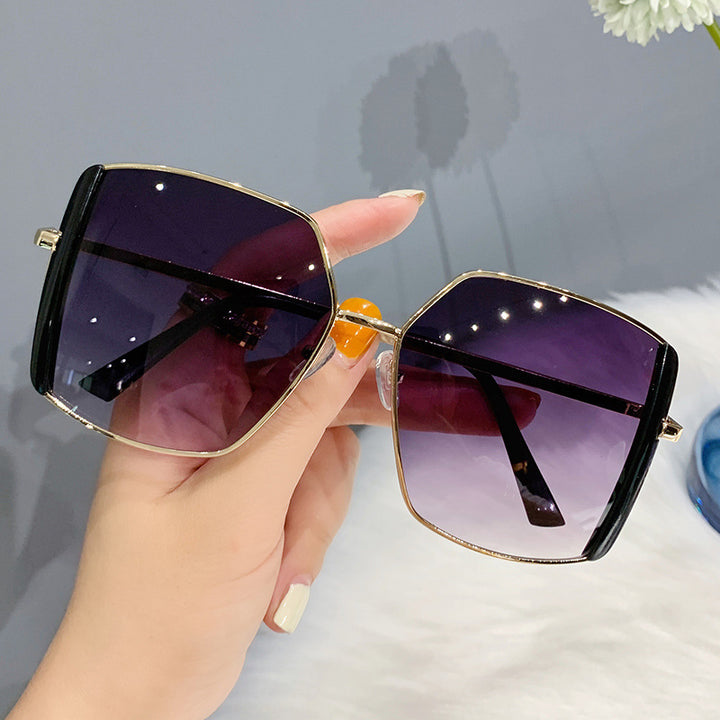 Women's oversized sunglasses with glamorous frame Stornfield