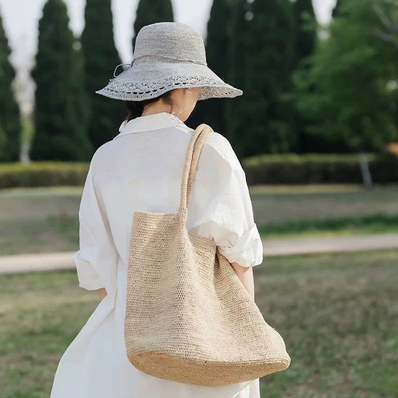 Large Hand-Knotted Tote Bag Stornfield