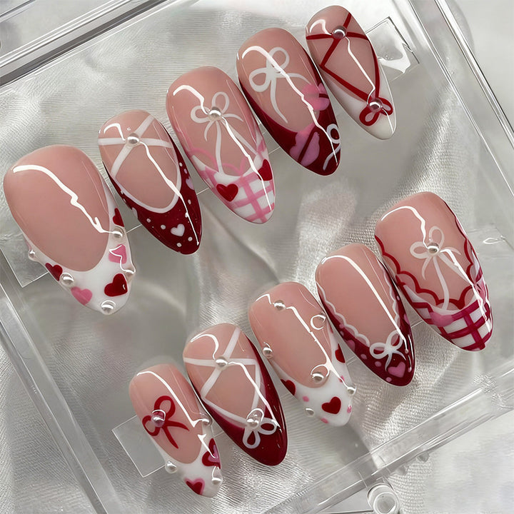 Decorative artificial nails in romantic design Stornfield