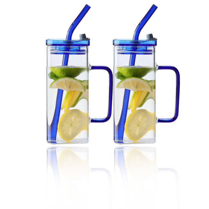 Women's drinking container with innovative lid system and integrated straw Stornfield