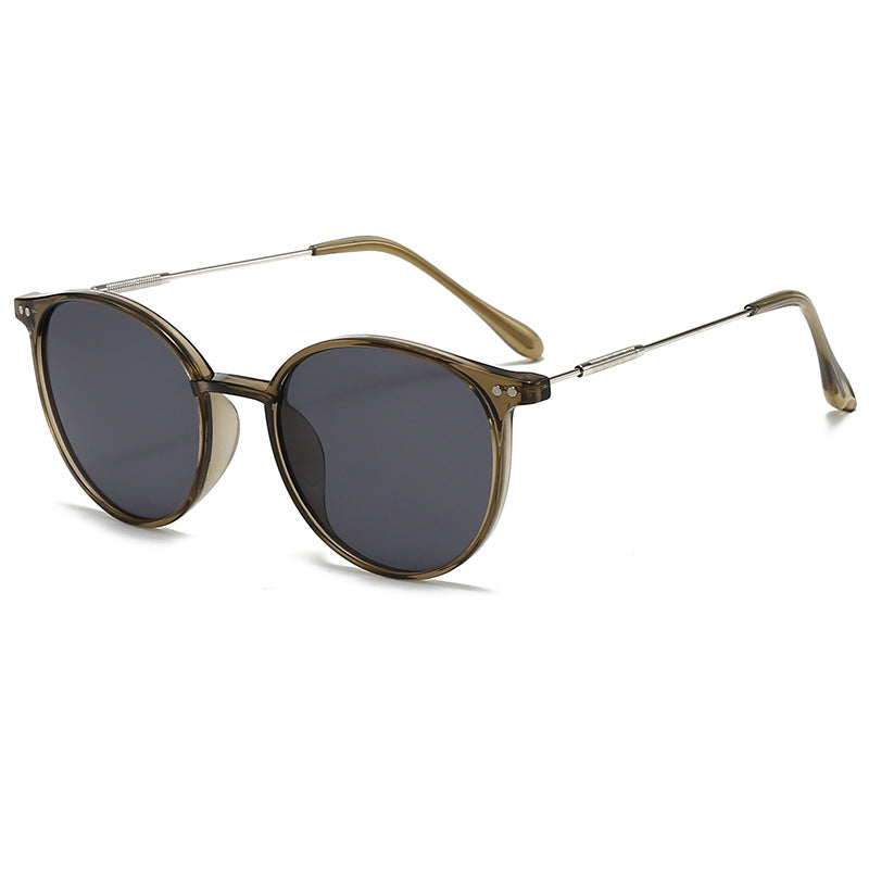 Women's fashionable sunglasses with gold accents Stornfield