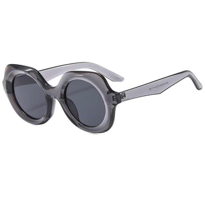 Women oversized sunglasses with stylish, curved frame Stornfield