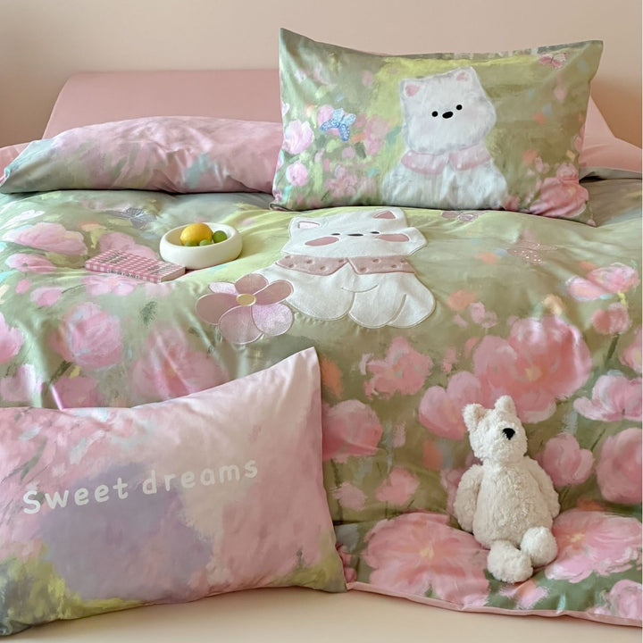 Floral Watercolor Cat Appliqué Duvet Cover Bedding Set with Reversible Pillowcases