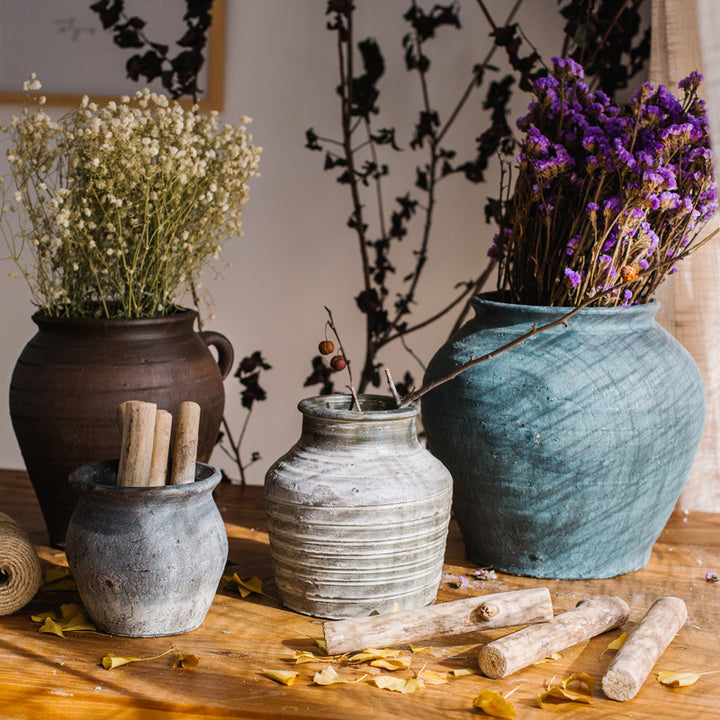 Rustic ceramic pot with handmade design Stornfield
