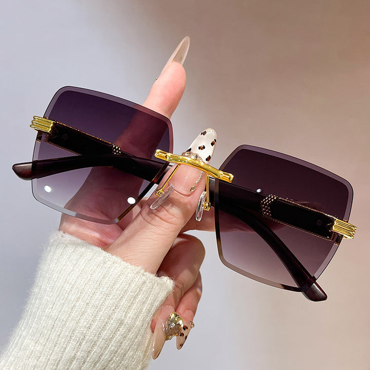 Women's stylish oversized square sunglasses Stornfield