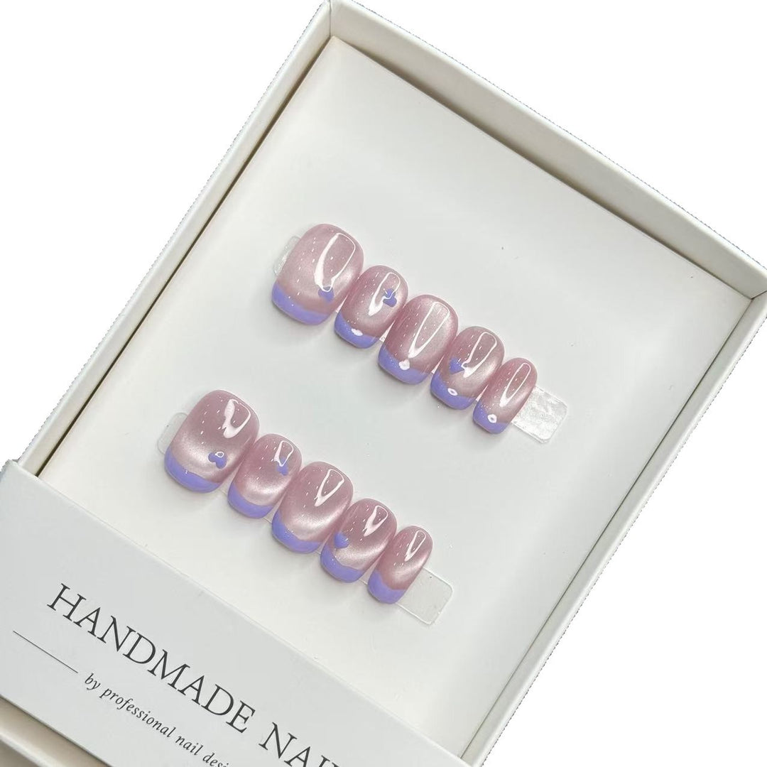 Handmade Press-On Nail Art Set with Elegant Ombre Finish