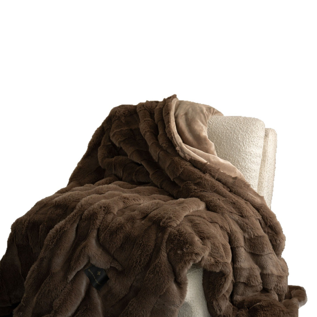 Luxurious Textured Plush Throw Blanket