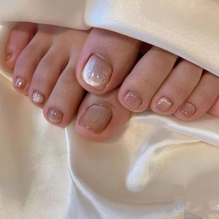 Elegant artificial nails with glossy finish Stornfield