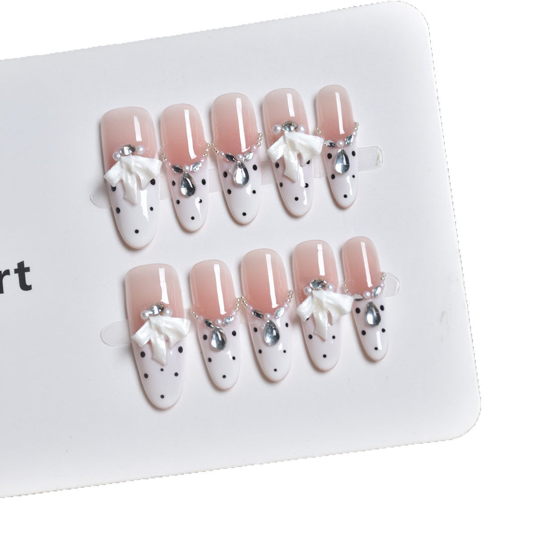 Elegant Press-On Nail Art Stornfield