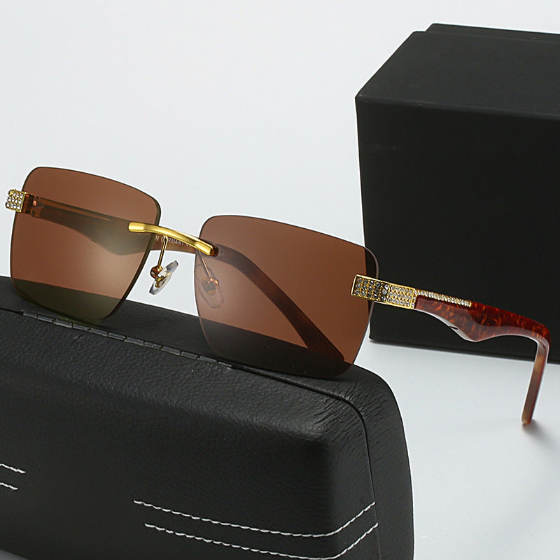 Ladies fashionable sunglasses in elegant square design Stornfield