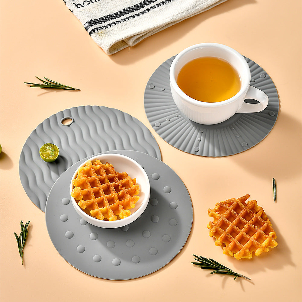 Heat-resistant silicone coaster with non-slip surface Stornfield