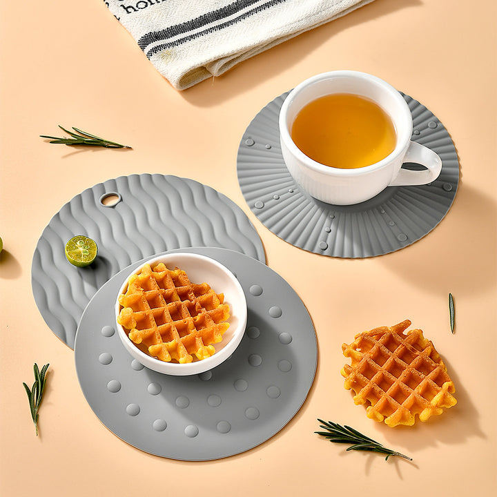 Heat-resistant silicone coaster with non-slip surface Stornfield