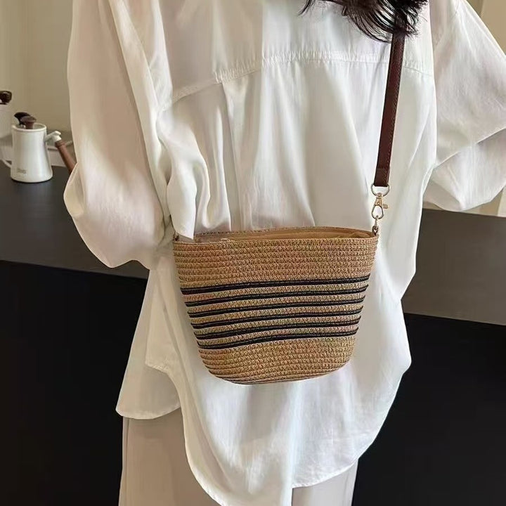 Elegant and Versatile Shoulder Bag Stornfield