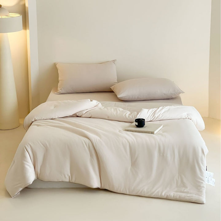 All-Season Down Alternative Comforter with Breathable Microfiber Shell