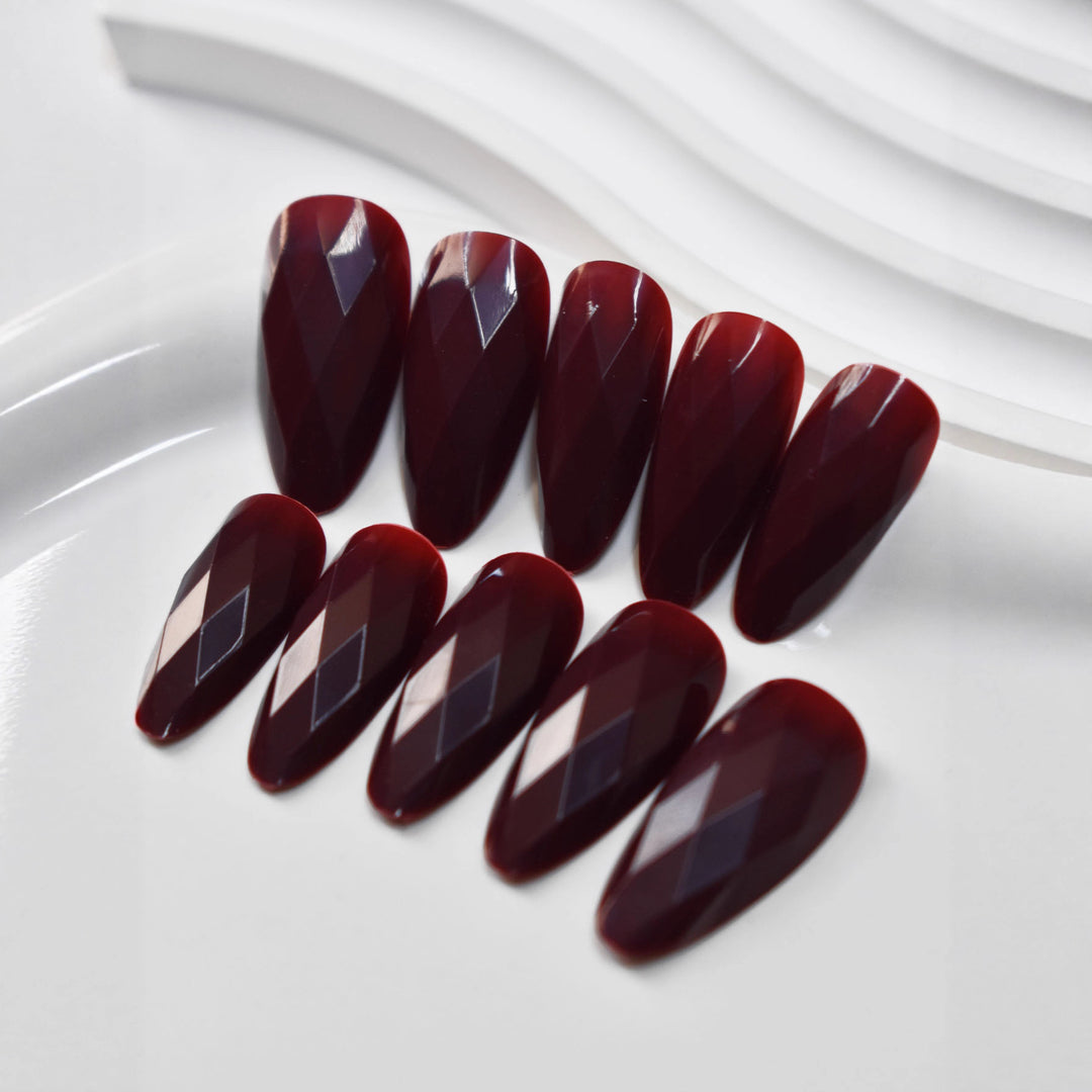 Premium Glossy Diamond-Shaped Press-On Nails Stornfield