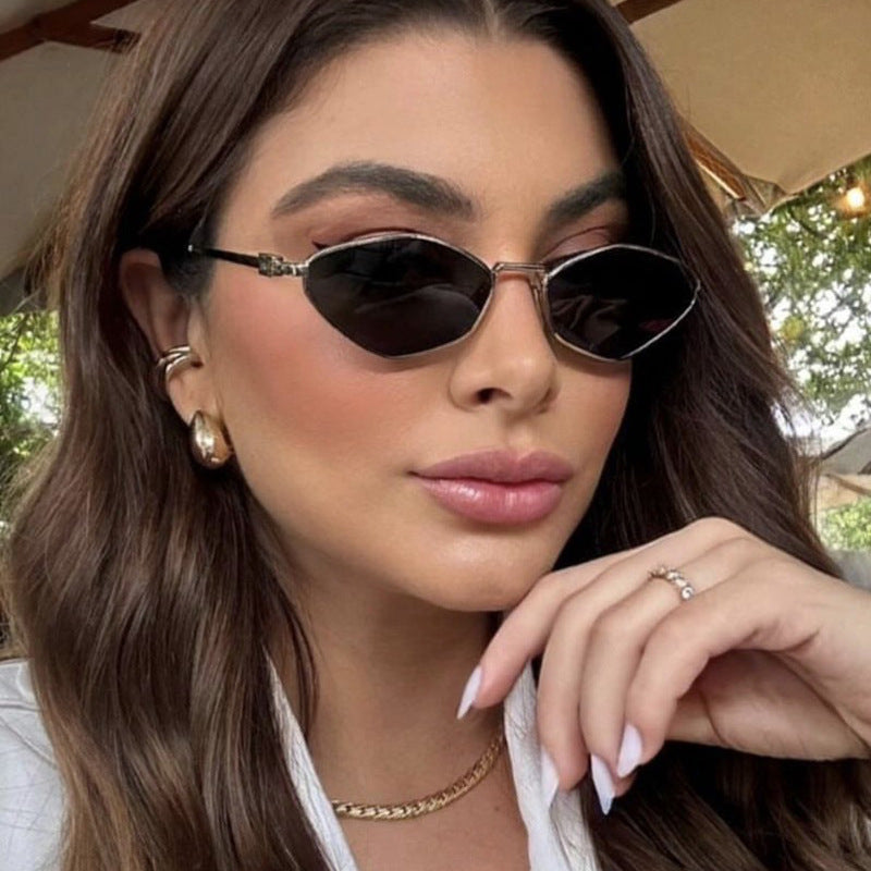 Women's geometric sunglasses with glossy metal frame and polarized lenses Stornfield