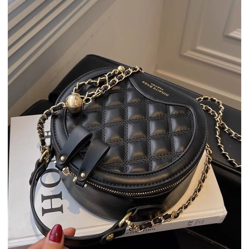 Quilted Round Crossbody Bag Stornfield