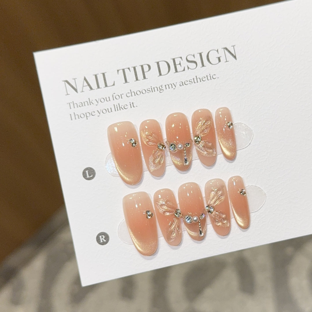 Artificial nail tips with elegant floral details Stornfield