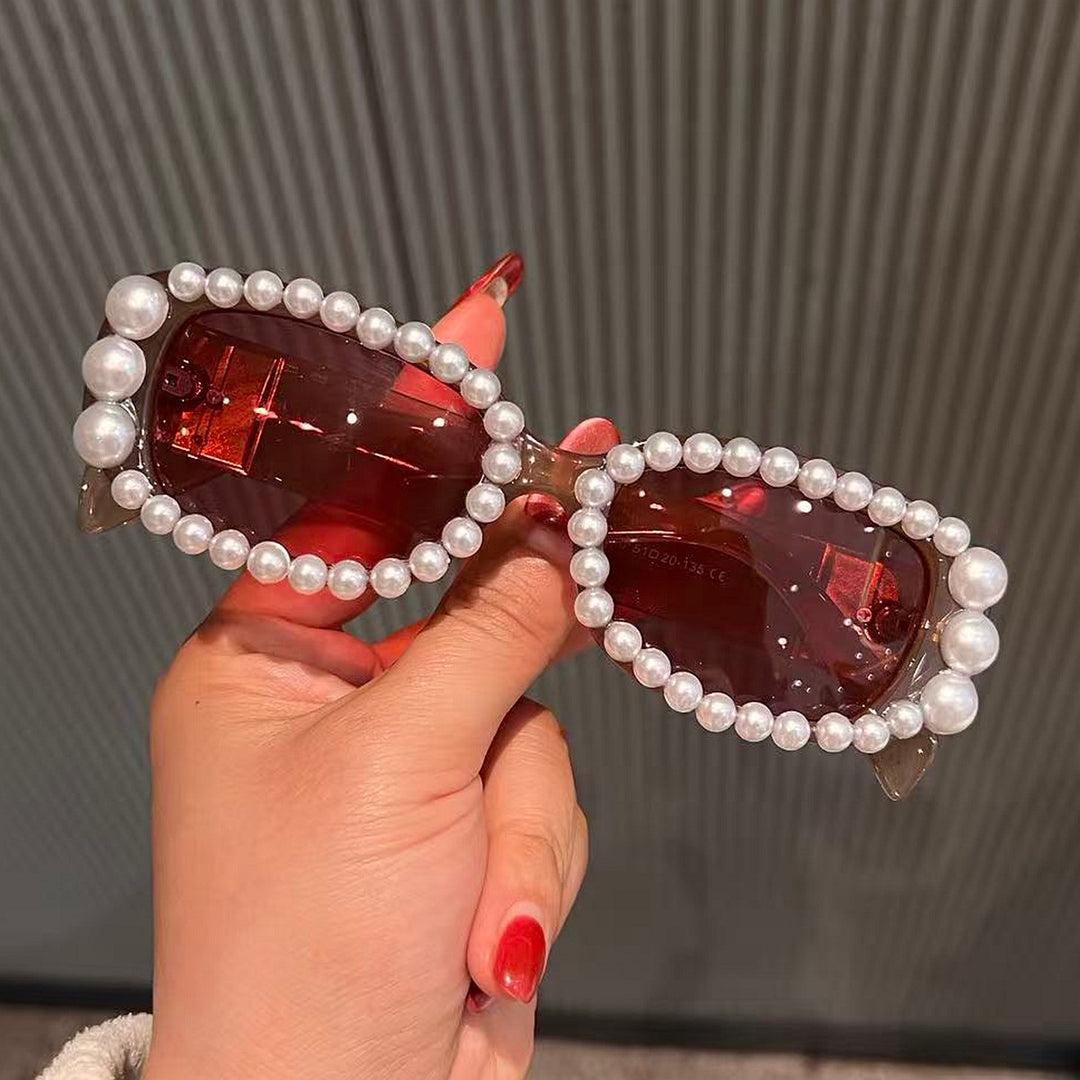 Ladies fashionable sunglasses with luxurious pearl frame Stornfield