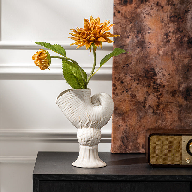 Handmade Nautilus Shell Ceramic Decorative Vase