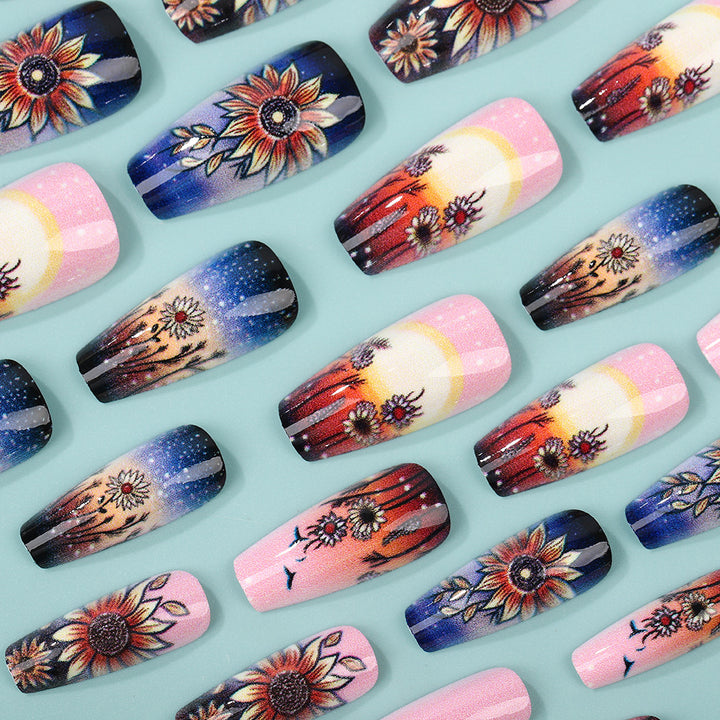 Art Nail Set with Bohemian Designs Stornfield