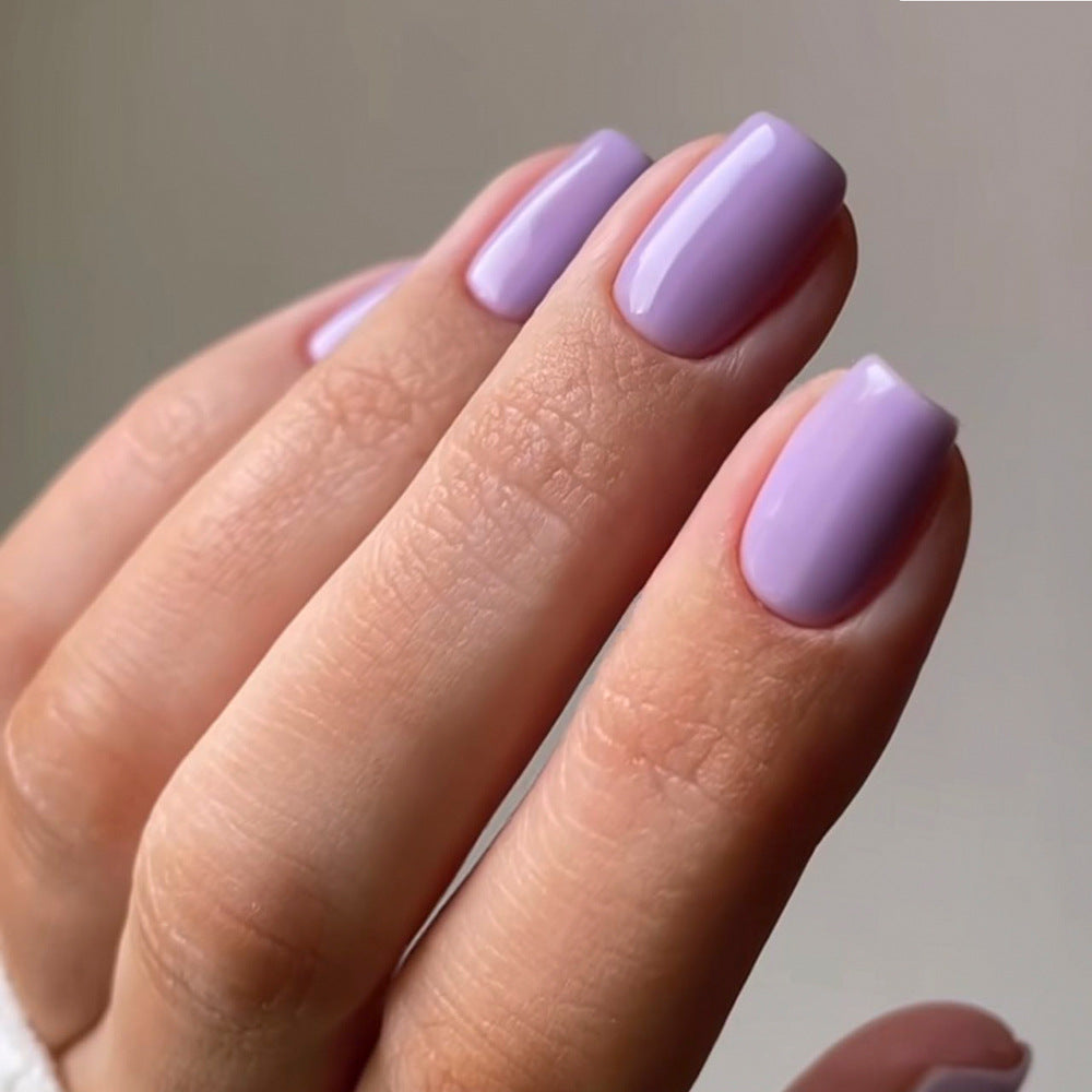 High-gloss nail art Stornfield