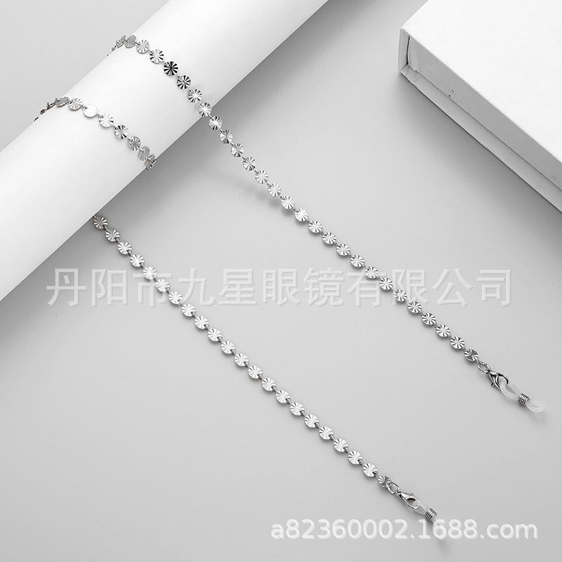 Floral Charm Necklace Stornfield