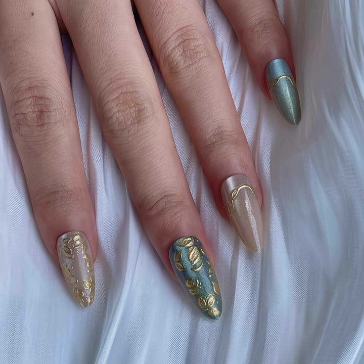 Artistic Stiletto Press-On Nail Set with Elegant Gold Accents Stornfield