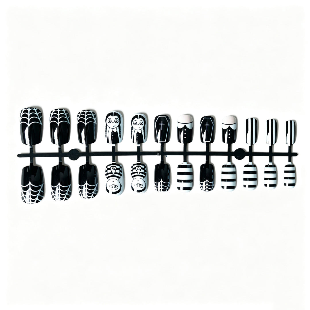 Artistic Halloween Character Nail Art Kit