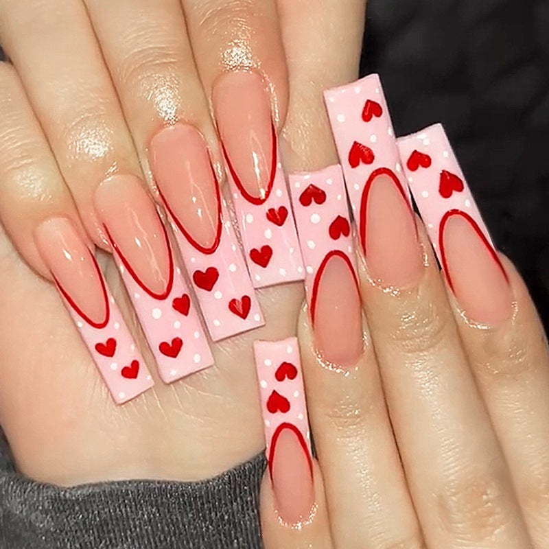 Artificial nails with romantic heart designs Stornfield