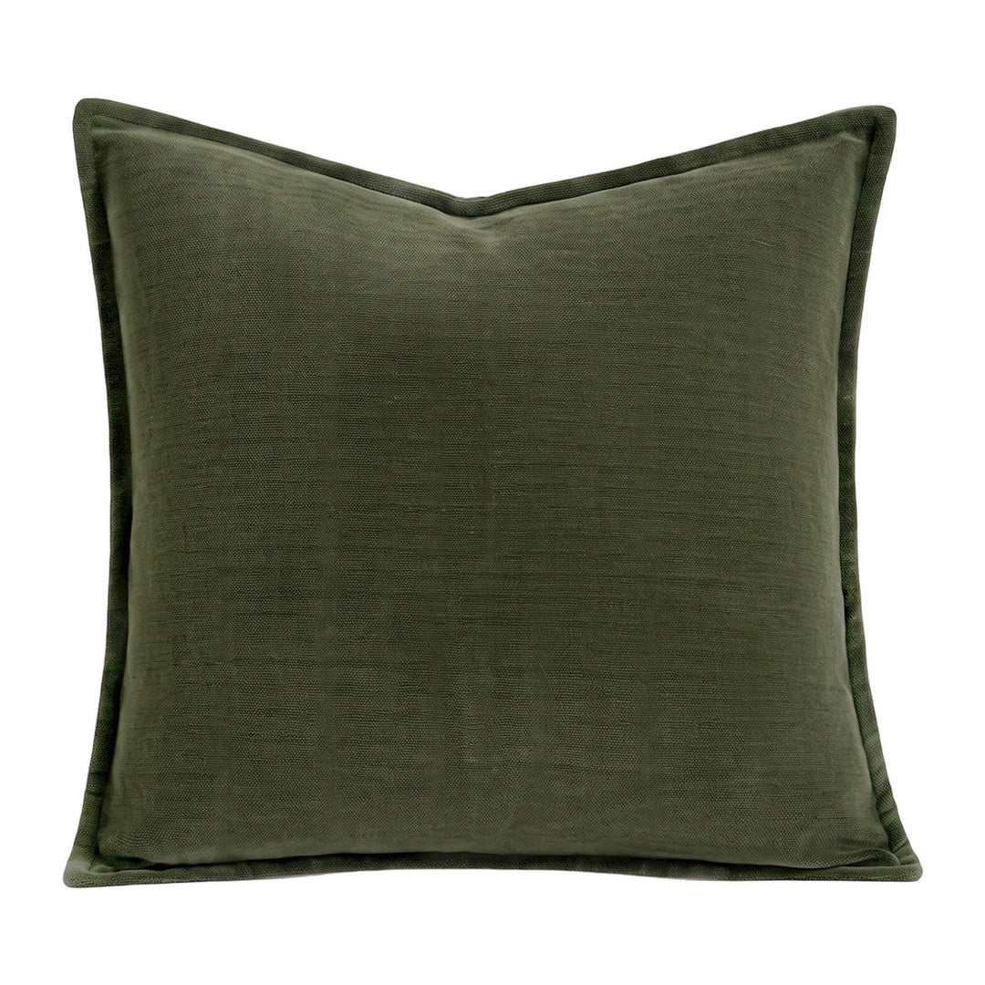Luxurious and stylish decorative pillow