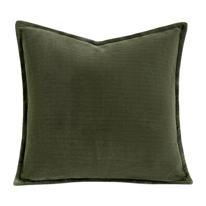 Luxurious and stylish decorative pillow
