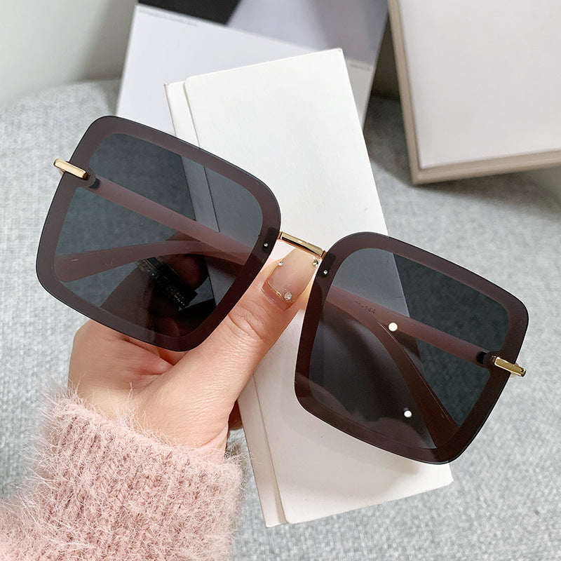 Women's trendy sunglasses in modern square design Stornfield