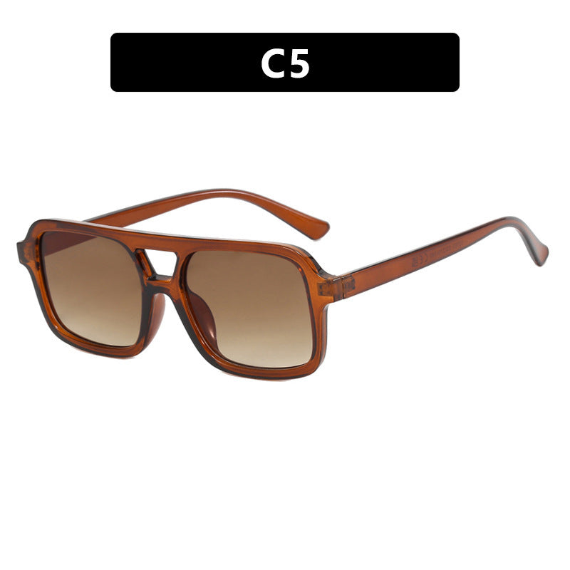 Women’s fashionable sunglasses in elegant rectangular format Stornfield