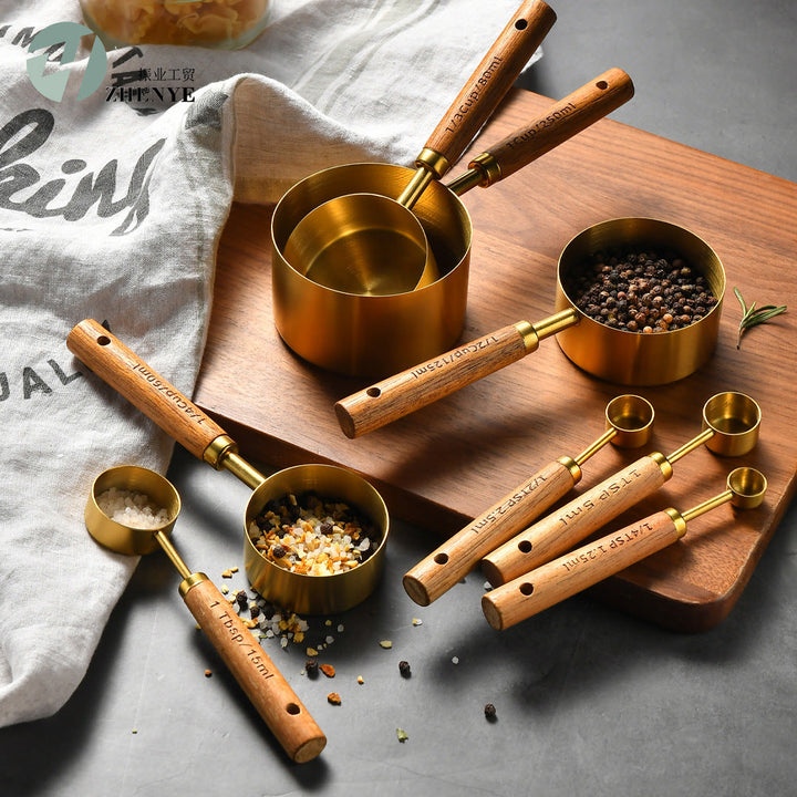 MeasureWood Measuring Spoons and Measuring Cups Set Stainless Steel Oak Wood 8-piece | Stornfield