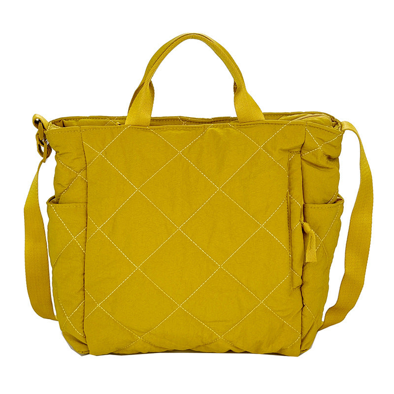 Functional and Cozy Tote Bag Stornfield