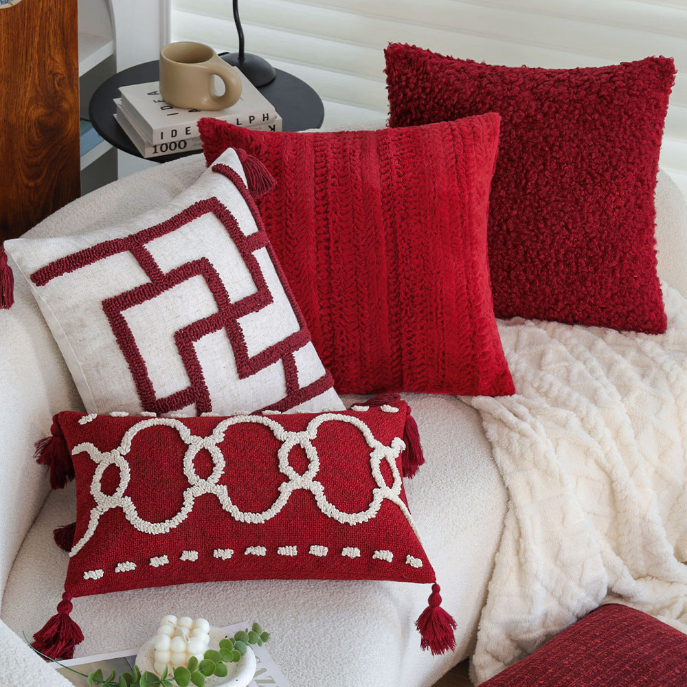 Rectangular decorative cushion with bouclé relief and tassels Stornfield